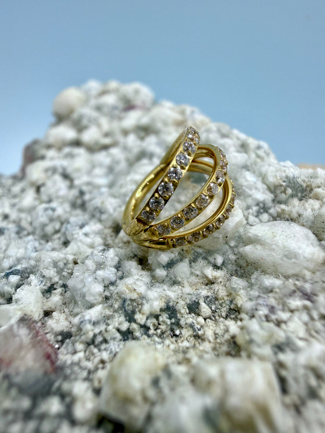 Ring/Clicker Titan 1.2mm dreifach mit Zirkonia Außenseite 8mm