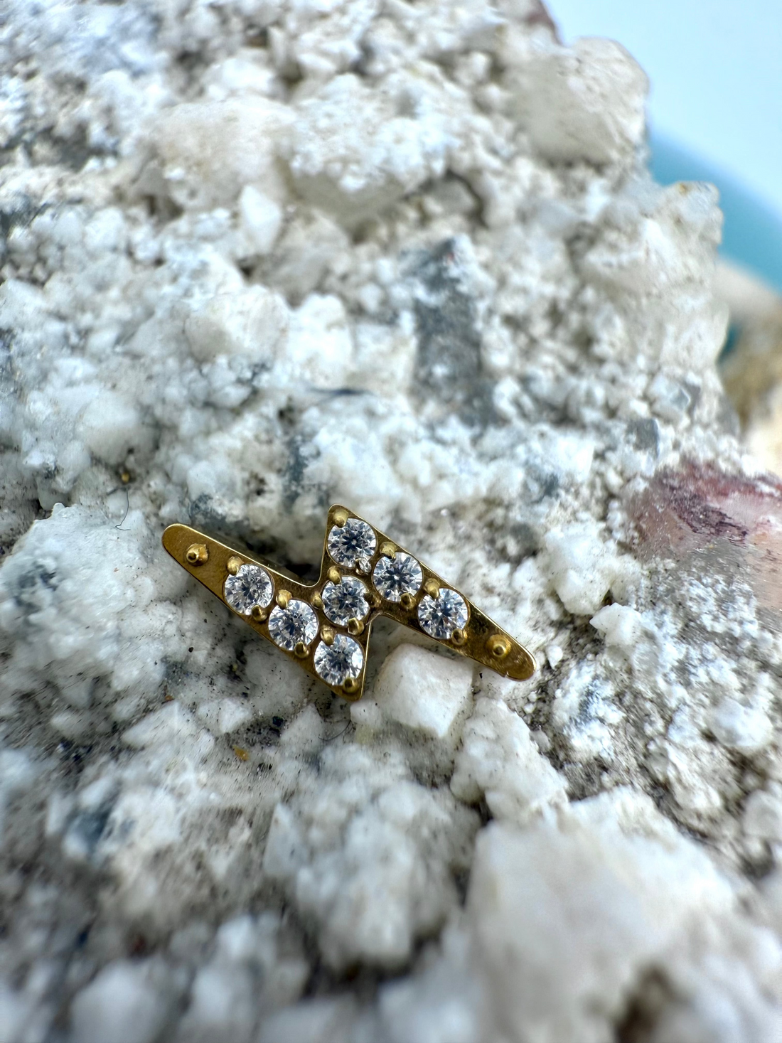 Labret Titan 1.2mm mit Blitz mit Zirkonia 8mm