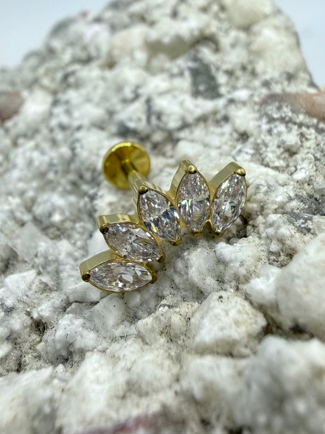 Labret Titan 1.2mm mit Fünffach Zirkonia-Marquise 12mm