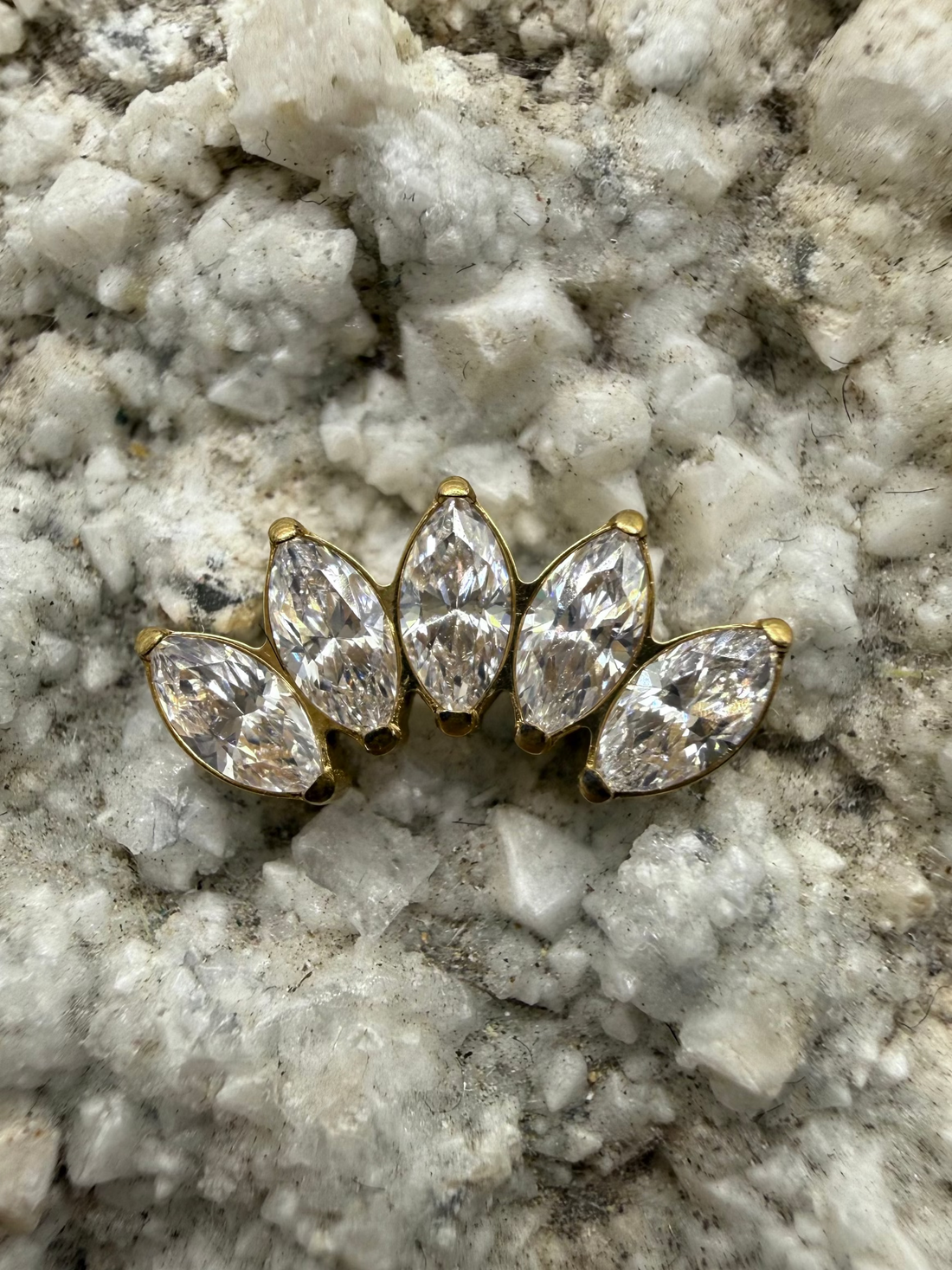 Labret Titan 1.2mm mit Fünffach Zirkonia-Marquise 12mm