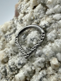 Ring/Clicker Titan 1.2mm in Tropfenform gehämmert 8mm